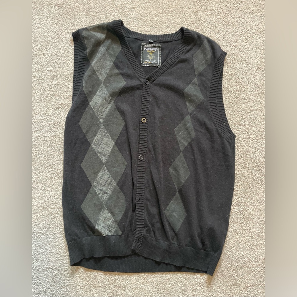 SUPER COOL Black & Grey Argyle Sweater Vest